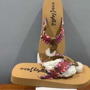 COPY - Brand new gypsy jazz flip flops.